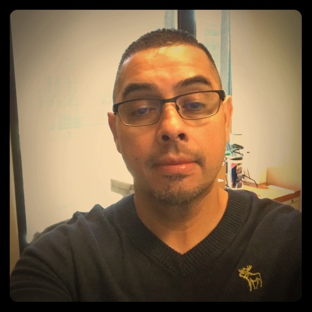 Meet your Posher, Carlos